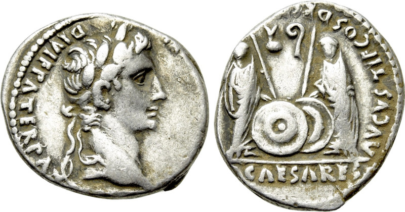 AUGUSTUS (27 BC-14 AD). Denarius. Lugdunum. 

Obv: CAESAR AVGVSTVS DIVI F PATE...