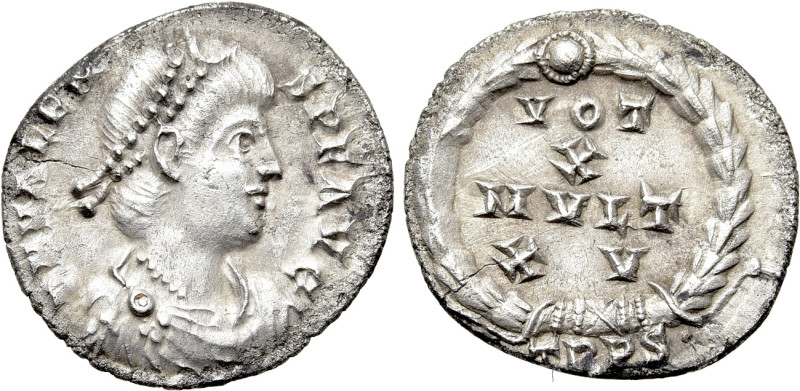 VALENS (364-378). Siliqua. Treveri. 

Obv: D N VALENS P F AVG. 
Diademed, dra...