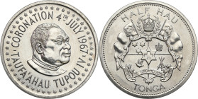 Tonga
World coins

Tonga. 1/2 Hau 1967, PALLAD Kings 50th birthday 

Napis na obrzeżu: HISTORICALLY THE FIRST PALLADIUM COINAGE.Pięknie zachowana...
