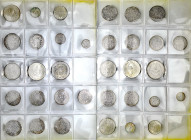 World coin sets
World coins

Tibet, Nepal, set of 17 coins 

Zróżnicowany zestaw monet.

Details: Ag 
Condition: 1-/3 (UNC-/VF)