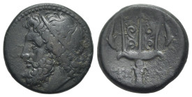 Sicily, Syracuse. Hieron II (275-215 BC). Æ (21.5mm, 8.55g, 5h). Head of Poseidon l., wearing tainia. R/ Ornamented trident head flanked by two dolphi...