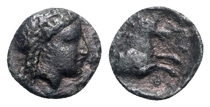 Mysia, Atarneos(?), c. 400 BC. Æ (9mm, 0.94g, 11h). Laureate head of Apollo r. R...