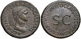 Agrippina (morta nel 33 d.C.) Sesterzio -Busto a d. - R/ SC nel campo - RIC 102 AE (g 29,05) Ex InAsta, asta 59 lotto 186. Ritocchi e restauro nel cam...