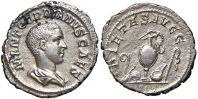 Gordiano III (Cesare, 238) Denario - Busto a d. - R/ Strumenti sacrificali - RIC 1 AG (g 3,07) RR Punti di corrosione ma bell'esempalre
qSPL