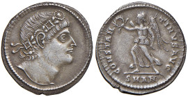 Costantino (306-337) Siliqua (Antiochia) Busto diademato a d. - R/ La Vittoria andante a s. - RIC 105 AG(g 3,08) RR
BB+