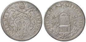 Clemente IX (1667-1669) Piastra - Munt. 4 AG (g 31,59) RR Fondi ripassati al D/ ma ancora un bell'esemplare
BB+