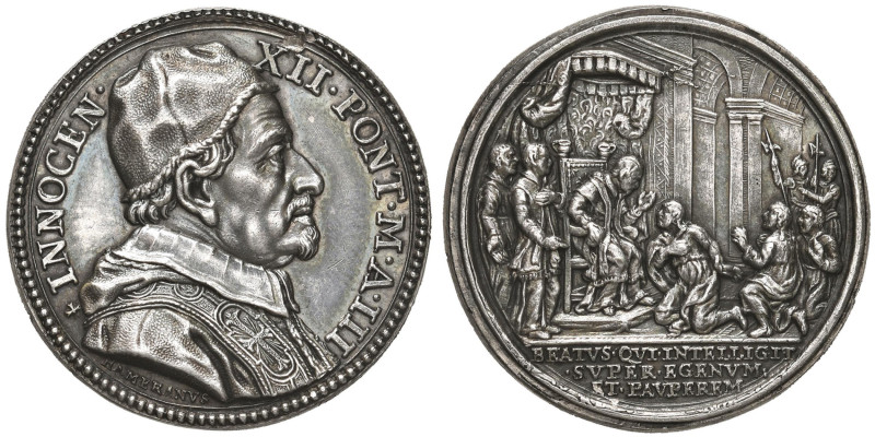 Innocenzo XII (1691-1700) Medaglia A. III - Opus: Hamerani - Bart. 693 per il R/...