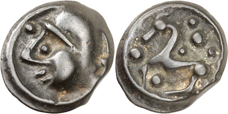 GAULE
Sénons - Tricasses (?). Potin à la tête casquée et au cheval, POT 19 ND (I...