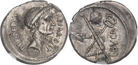 RÉPUBLIQUE ROMAINE
Jules César (60-44 av. J.-C.). Denier avec L. Aemilius Buca ND (février-mars 44 av. J.-C.), Rome.NGC Ch XF 4/5 2/5 brushed (6633798...