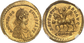 EMPIRE ROMAIN
Théodose II (402-450). Médaillon de 1 1/2 solidi 437, Constantinople.NGC MS* 4/5 4/5 Fine Style die shift (6555791-001).
Av. D N THEODO ...
