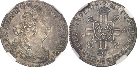 FRANCE / CAPÉTIENS
Louis XIV (1643-1715). Quart d’écu aux huit L, 2e type 1704, E, Tours.NGC AU 55 (6633192-058).
Av. LVD. XIIII. D. G (soleil) - FR. ...