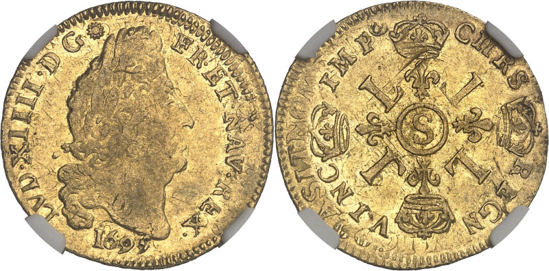 FRANCE / CAPÉTIENS
Louis XIV (1643-1715). Louis d’or aux quatre L 1695, S, Reims...