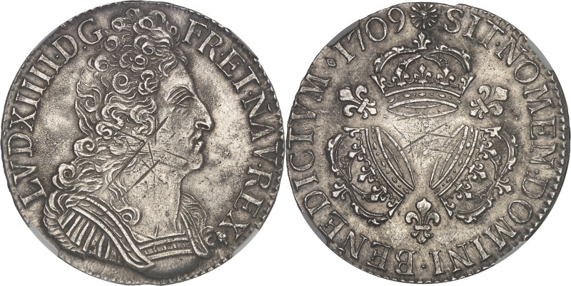 FRANCE / CAPÉTIENS
Louis XIV (1643-1715). Écu aux trois couronnes 1709, S, Reims...