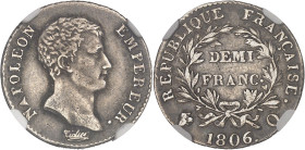 FRANCE
Premier Empire / Napoléon Ier (1804-1814). Demi-franc calendrier grégorien 1806, Q, Perpignan.NGC XF 45 (6630870-032).
Av. NAPOLEON EMPEREUR. T...