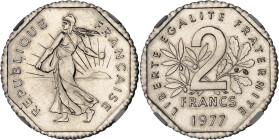 FRANCE
Ve République (1958 à nos jours). Présérie de 2 francs Semeuse, de poids 7,5 g 1977, Pessac.NGC MS 67 (GEM.123.12) (5790429-003).
Av. REPUBLIQU...