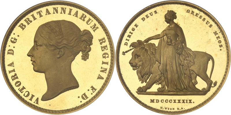 GRANDE-BRETAGNE
Victoria (1837-1901). 5 livres (5 pounds) “Una and the lion”, b...
