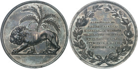 INDES BRITANNIQUES
Georges IV (1820-1830). Médaille, achèvement de la Monnaie de Bombay, d’après J. Flaxman 1828, Bombay.NGC MS 62 (3725339-001).
Av. ...