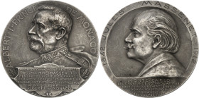 MONACO
Albert Ier (1889-1922). Médaille, buste de Massenet érigé à Monte-Carlo le 23 février 1914, par T. Szirmaï 1914, Paris (Arthus-Bertrand).
Av....