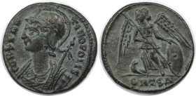 Römische Münzen, MÜNZEN DER RÖMISCHEN KAISERZEIT. Gedenkprägung für die Stadt Konstantinopel. Follis 330-336 n. Chr., Thessalonica (2,70 g. 19 mm) Vs....