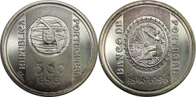 Europäische Münzen und Medaillen, Portugal. 150. Jahrestag - Bank von Portugal. 500 Escudos 1996. 14,0 g. 0.500 Silber. 0.23 OZ. KM 702. Stempelglanz...