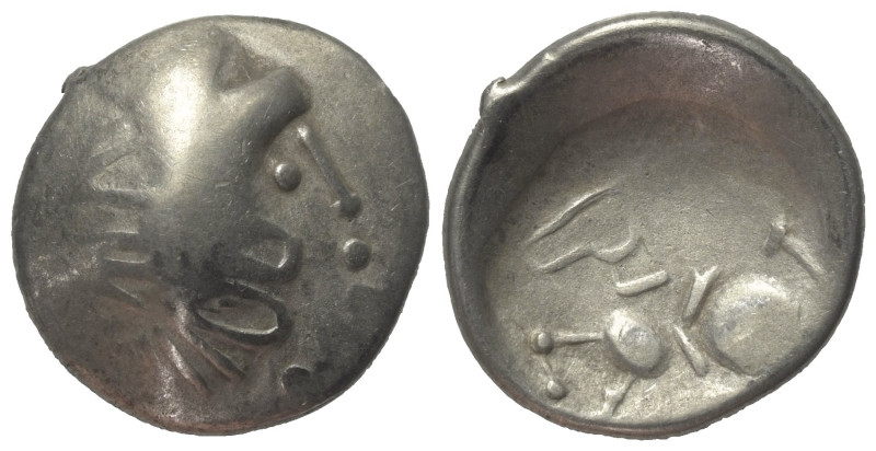 Ostkelten. Muntenien. Typ 'Sattelkopf'.

 Tetradrachme (Silber).
Vs: Stark st...