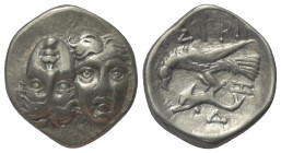 Moesia Inferior. Istros.

 Drachme (Silber). Ca. 313 - 280 v. Chr.
Vs: Zwei jugendliche, männliche Köpfe nebeneinander en face, der rechte umgekehr...