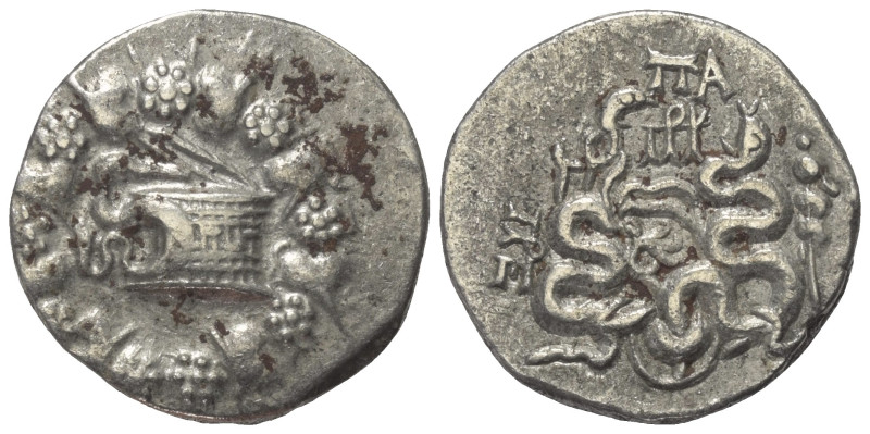 Mysien. Pergamon.

 Cistophor (Silber). Ca. 166 - 67 v. Chr.
Vs: Cista mystic...