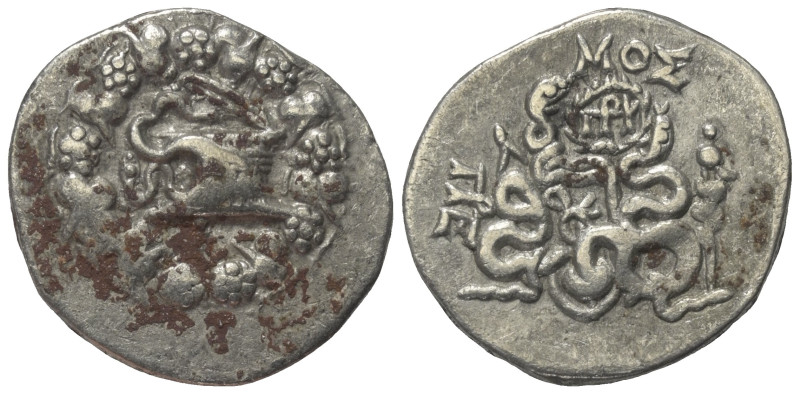 Mysien. Pergamon.

 Cistophor (Silber). Ca. 166 - 67 v. Chr.
Vs: Cista mystic...