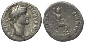 Tiberius (14 - 37 n. Chr.).

 Denar (Silber). 18 - 35 n. Chr. Rom.
Vs: TI CAESAR DIVI AVG F AVGVSTVS. Kopf mit Lorbeerkranz rechts.
Rs: PONTIF MAX...