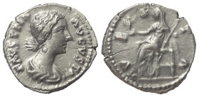 Faustina II. (gest. 176 n. Chr.).

 Denar (Silber). 161 - 164 n. Chr. Rom.
Vs: FAVSTINA AVGVSTA. Drapierte Büste rechts.
Rs: VESTA. Vesta mit Pall...