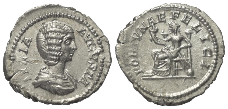Iulia Domna (gest. 217 n. Chr.).

 Denar (Silber). 207 n. Chr. Rom.
Vs: IVLIA...