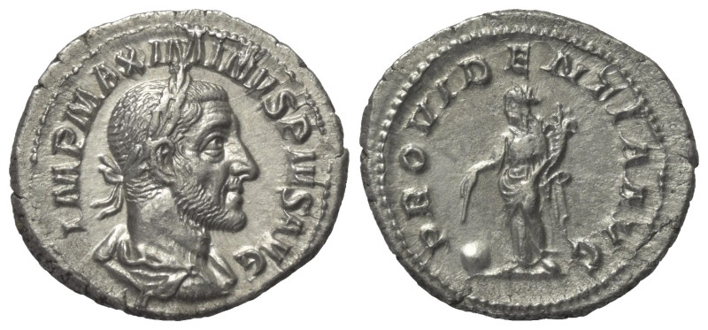 Maximinus I. Thrax (235 - 238 n. Chr.).

 Denar (Silber). 235 - 236 n. Chr. Ro...