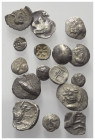Griechische Münzen - Lots.


Unter anderem: Kyzikos (Mysien) / Laranda (Lykaonien).

Lot (16 Stück, Silber): verschiedene Nominale, ca. 6. - 4. J...