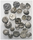 Griechische Münzen - Lots.


Unter anderem: Milet (Ionien) / Rhodos (Inseln vor Karien) / Selge (Pisidien).

Lot (24 Stück, Silber): verschiedene...