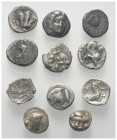 Griechische Münzen - Lots.


Unter anderem: Rhodos (Inseln vor Karien) / Selge (Pisidien) / Laranda (Lykaonien).

Lot (11 Stück, Silber): verschi...