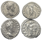 Römische Münzen - Lots. Kaiserzeit.


Lot (2 Stück, Silber): Denare des Marcus Aurelius (161 - 180 n. Chr.).

Sehr schön.

Verkauft wie besehen...