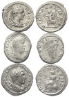 Römische Münzen - Lots. Kaiserzeit.


Lot (3 Stück, Silber): Denare des Pescennius Niger (193 - 194 n. Chr.), Caracalla (197 - 217 n. Chr.) und Ela...