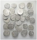 Islam - Lots.


Osmanen.

Murad II. (824 - 855 H. / 1421 - 1451).

Lot (28 Stück, Silber): Akce.

30,50 g (zusammen).

Sehr schön - vorzügl...