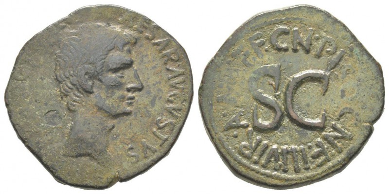 Augustus 27 avant J.C. - 14 après J.C. As, Rome, 15, AE 11.25 g Avers: CAESAR AV...