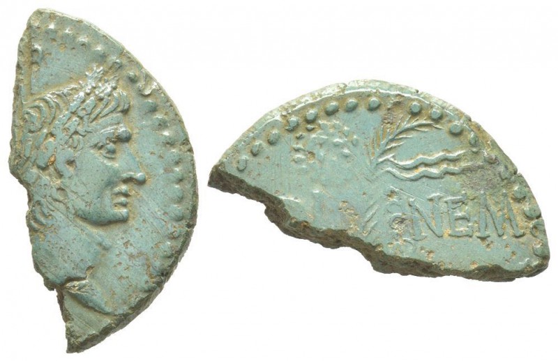 Augustus 27 avant J.C. - 14 après J.C. Moitié de As, Colonia Nemausus (Nîmes), 1...