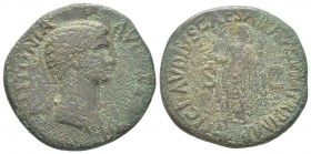 Claudius 41 - 54 pour Antonia Minor (Mère de Claudius) Dupondius, Rome, 41-50, AE 13.15 g Avers: ANTONIA AVGVSTA Buste drapé à droite Revers: TI CLAVD...