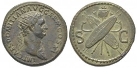 Domitianus 81 - 96 Dupondius, Rome, 81-96, AE 11.97 g Avers: IMP CAES DOMITIAN AVG GERM COS XI Buste radié à droite avec aegis Revers: SC Boucliers, l...