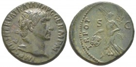 Traianus 98 - 117 As, Rome, 98-117, AE 11.87 g Avers: IMP CAES NERVA TRAIANO AVG GERM P M Tête laurée à droite Revers: TR POT (COS III P P) S C Victor...