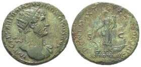 Hadrianus 117 - 138 Dupondius, Rome 119-122, AE 10.5 g Avers: IMP CAESAR TRAIANVS HADRIANVS AVG Buste radié à droite avec draperie sur l'épaule gauche...