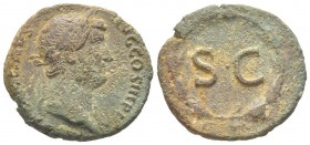 Hadrianus 117 - 138 As, Rome, 117-138, AE 9.53 g Avers: HADRIANVS AVG COS III P P Buste lauré à droite avec legère draperie Revers: S C dans le champ ...