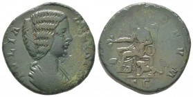 Septimius Severus 193 - 211 pour Julia Domna Sestertius, Rome, 217, AE 19.15 g Avers: IVLIA AVGVSTA Buste drapé de Julia Domna à droite, la chevelure ...