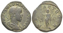 Philippus II 244 - 249 Sestertius, Rome, 246-249, AE 17.4 g Avers: MP M IVL PHILIPPVS AVG Buste lauré, drapé et cuirassé de Philippe II auguste à droi...