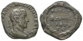 Gallienus 253 - 268 Sestertius, Rome, 253, AE 15.69 g Avers: IMP C P LIC GALLIENVS AVG Buste lauré et drapé à droite Revers: VOTIS DECENNA LIVS SC dan...