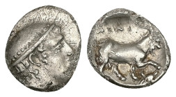 Thrace, Ainos. AR Diobol, 1.09 g 12.27 mm. Circa 408-406 BC.
Obv: Head of Hermes right wearing petasos.
Rev: AINI,Goat standing right; crab below rais...