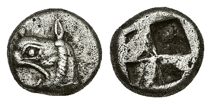 Ionia, Phokaia. AR Diobol, 1.54 g 10.06 mm. Circa 525-500 BC.
Obv: Head of griff...